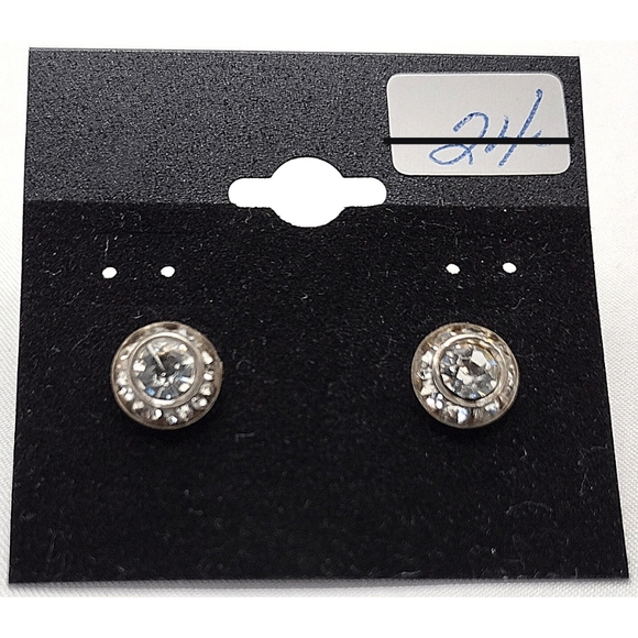 NEW Round Crystal Stud Earrings - Picture 2 of 7
